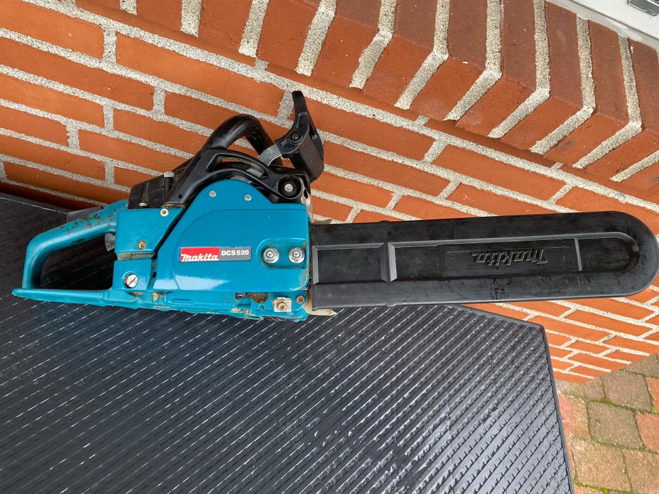 Motorsav, Makita DCS 520 motorsav