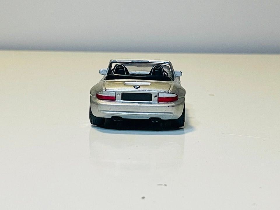 Modelbil, Bburago BMW, skala 1:43