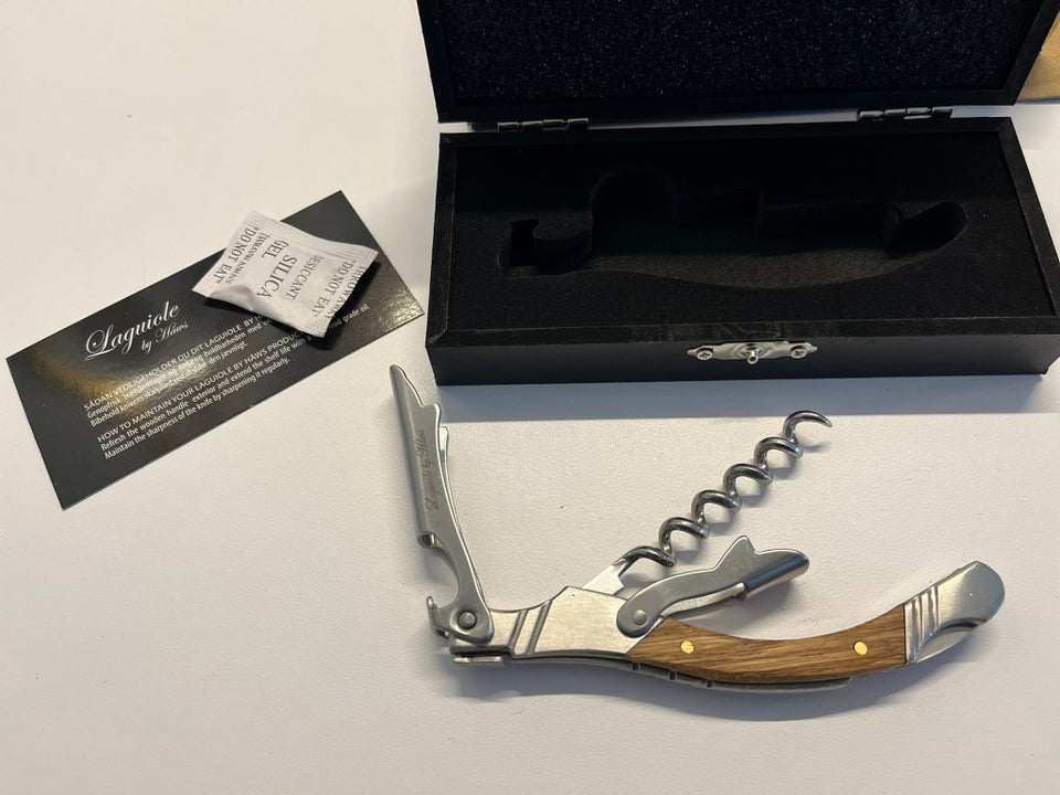 Andet Corkscrew Laguiole Black