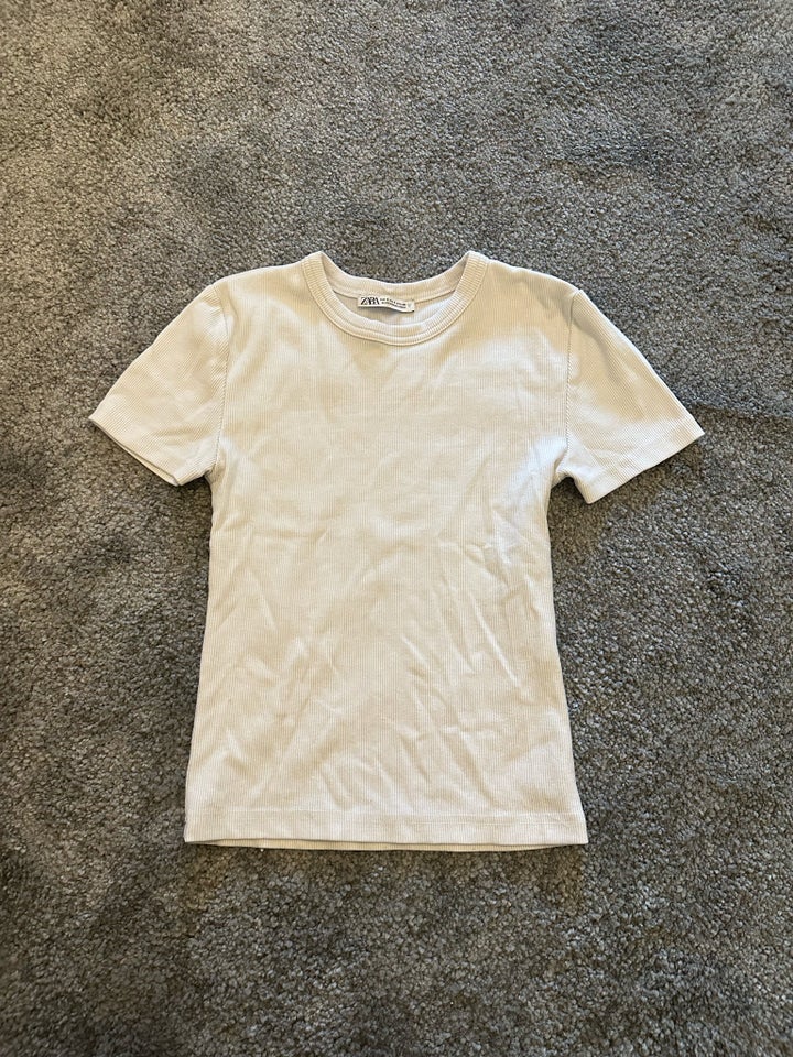 T-shirt, T-Shirt, Zara