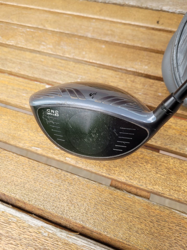 Driver grafit Cobra F8