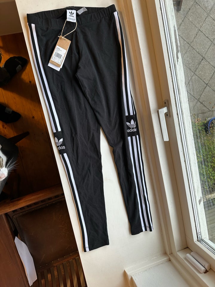 Træningstøj, Adidas, str. S