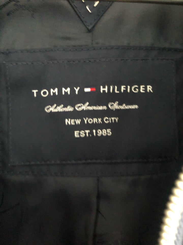 Andet, str. 44, Tommy Hilfiger