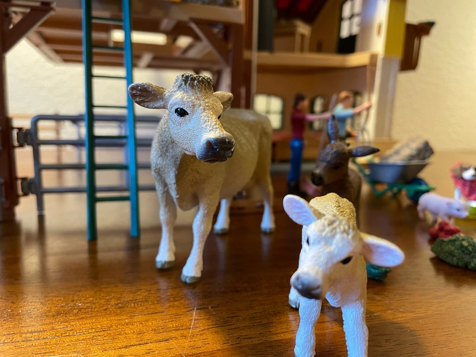 Bondegård, Schleich Farm World