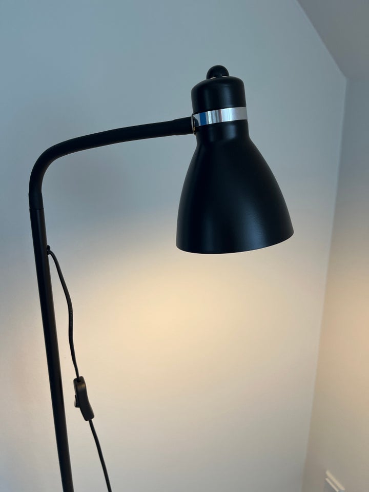 Standerlampe