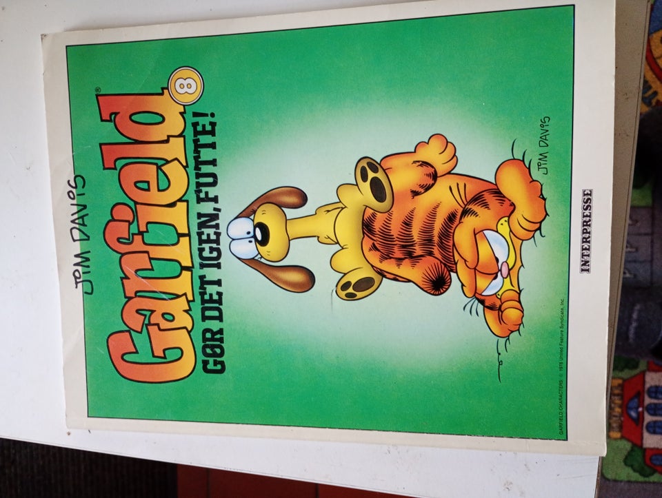 Garfield 8 Gør det igen, Futte, Jim