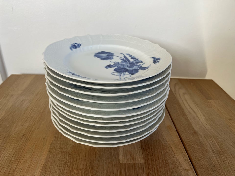 Porcelæn, Frokosttallerkener 22