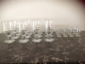 Glas Vinglas og portvinsglas