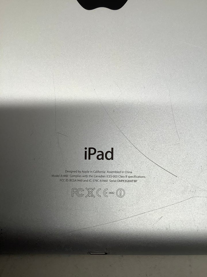 iPad, 16 GB, sort