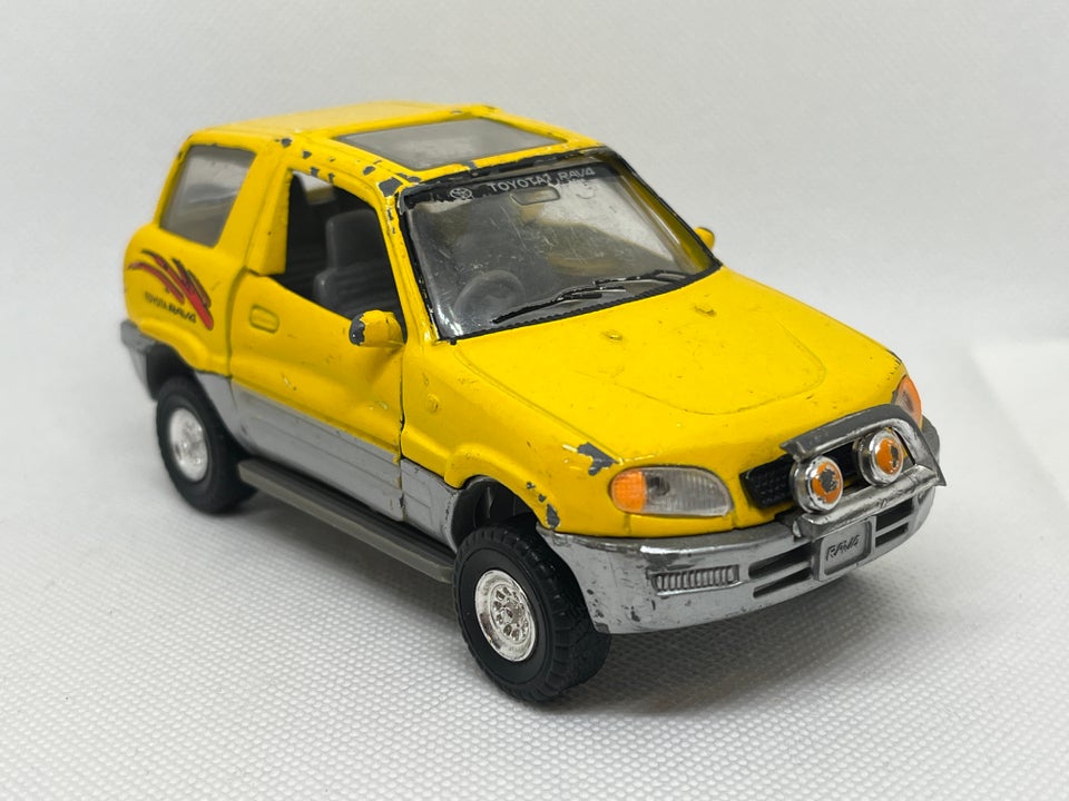 Legetøjsbil, Tin Toys, Toyota