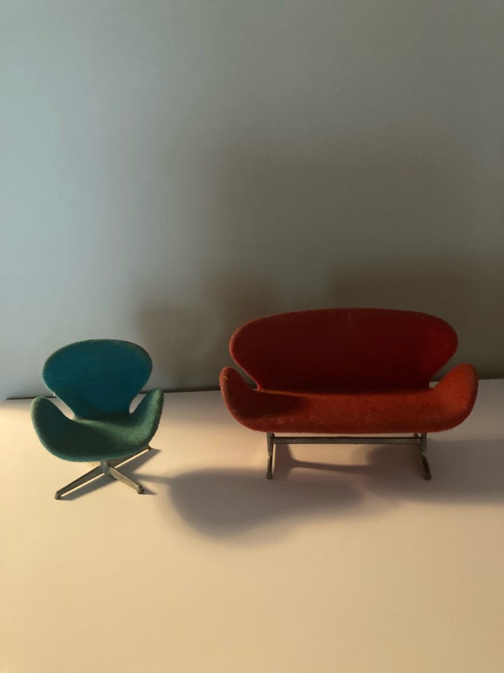 Arne Jacobsen miniature møbler