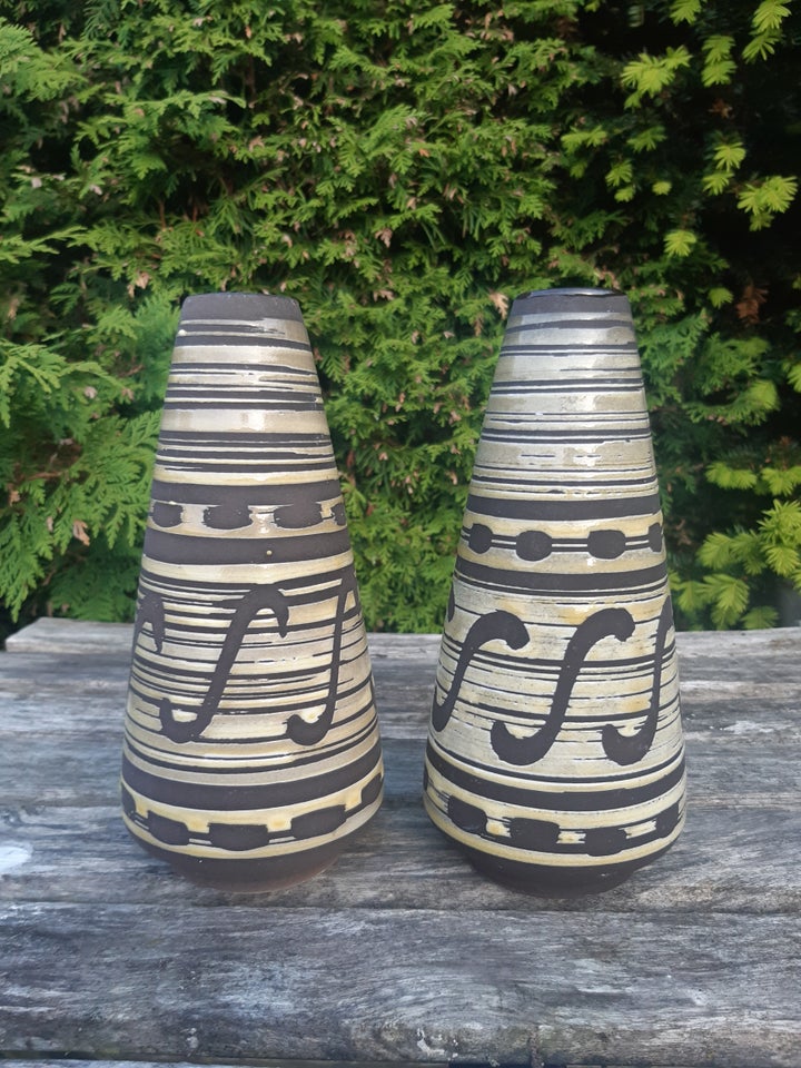 Keramik Koniske vaser