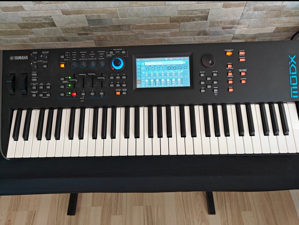 Workstation / synthesizer Yamaha