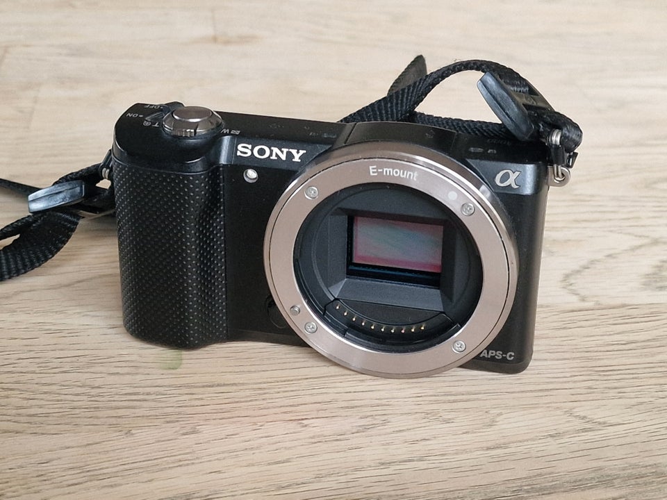 Sony, a5000, 20 megapixels