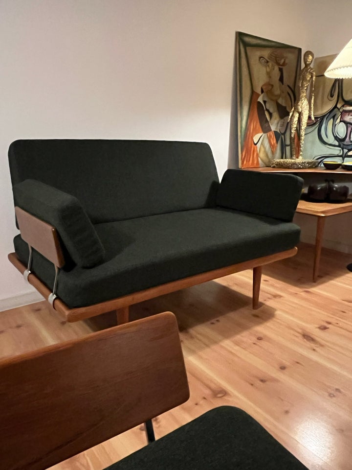 Hvidt og Mølgaard sofa