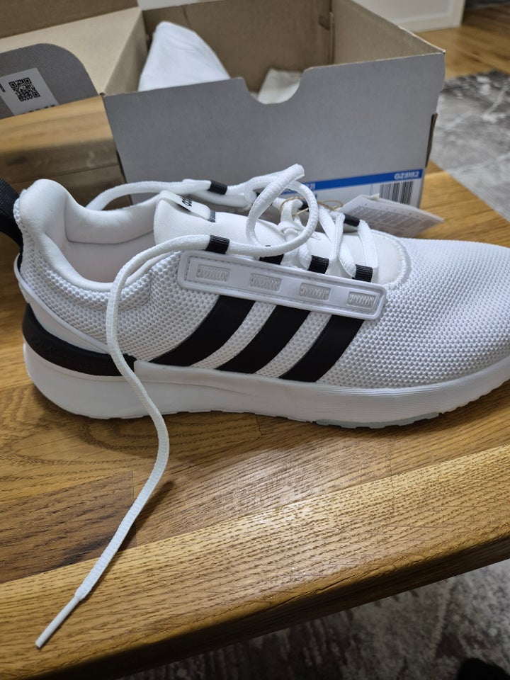 Sneakers, Adidas, str. 41