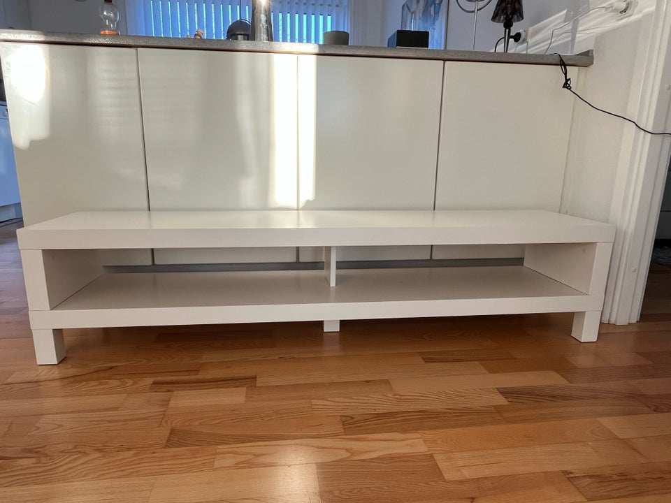 Tvreol, IKEA , b: 160 d: 35 h: 36