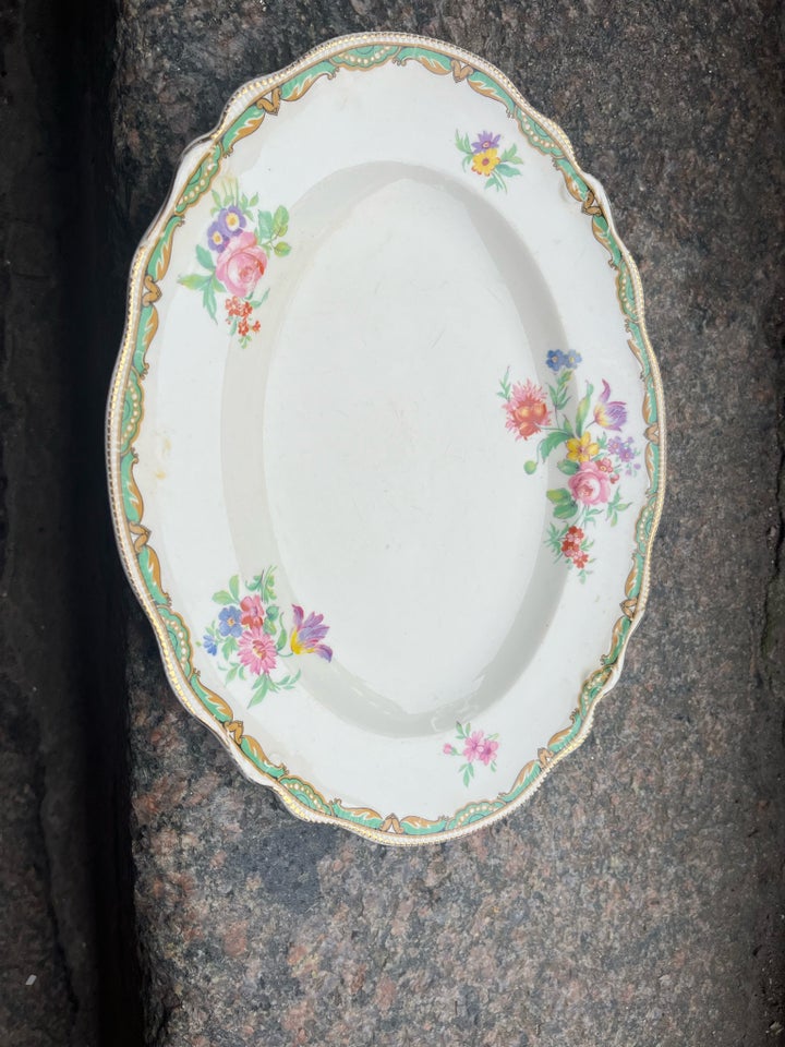 Porcelæn Fad Staffordshire