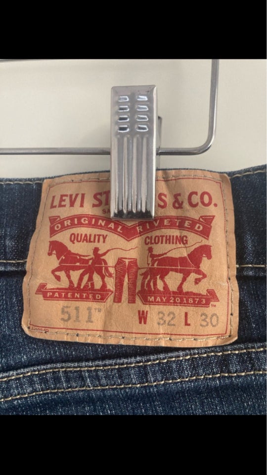 Jeans, Levis, str. 32