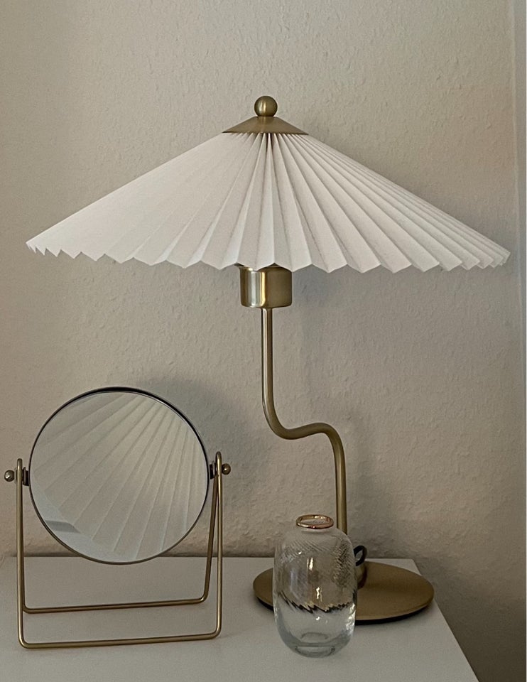 Lampe, HM home