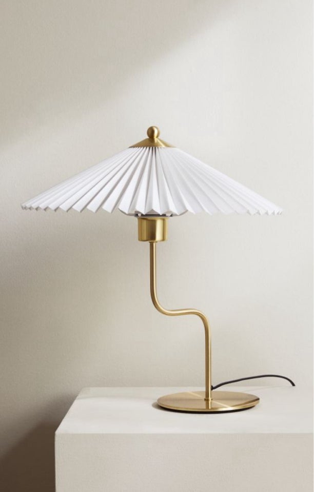 Lampe, HM home