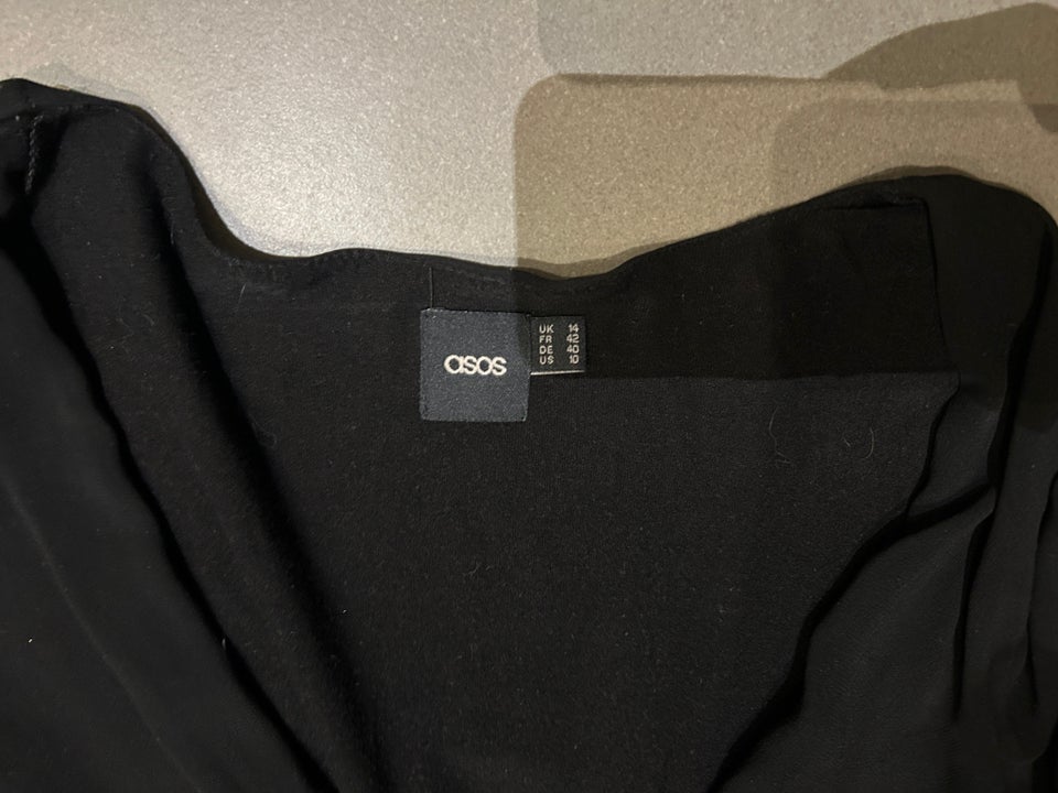 Anden kjole, Asos , str. XL