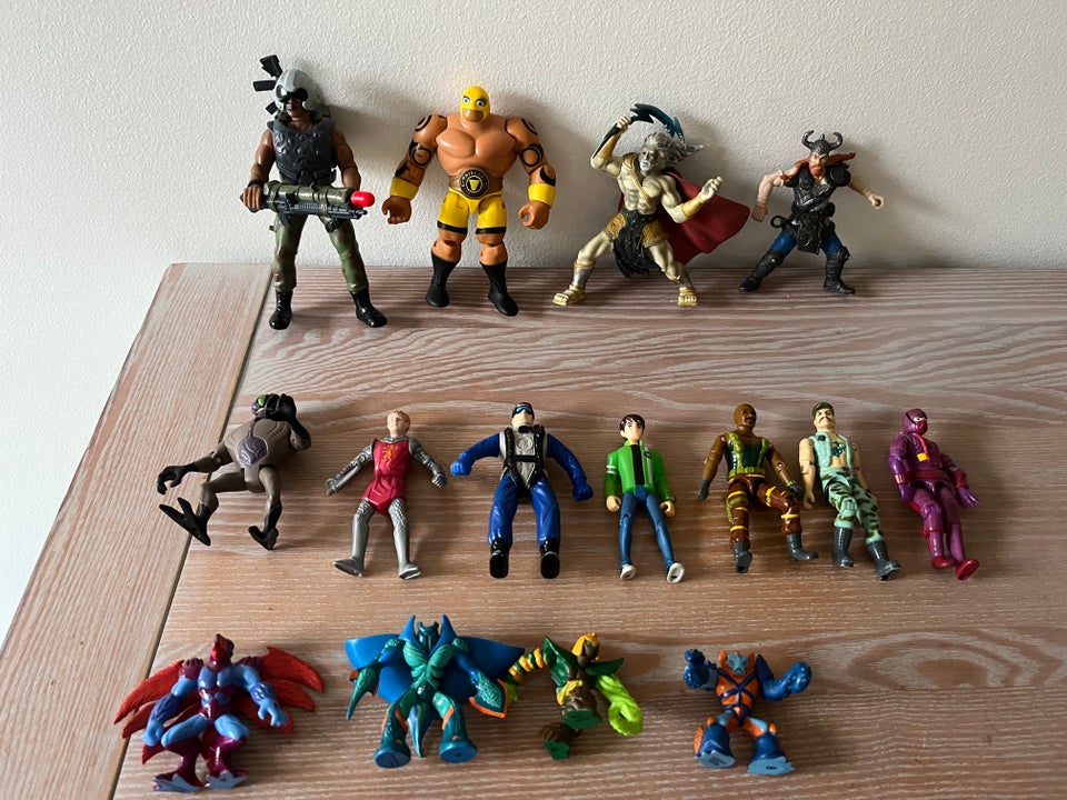 Action figurer