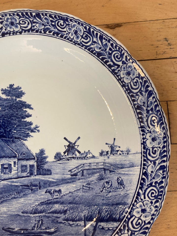 Porcelæn platte med Hollandsk