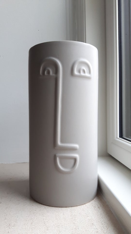 Vase Skulptur, Ansigtsvase GRÅ