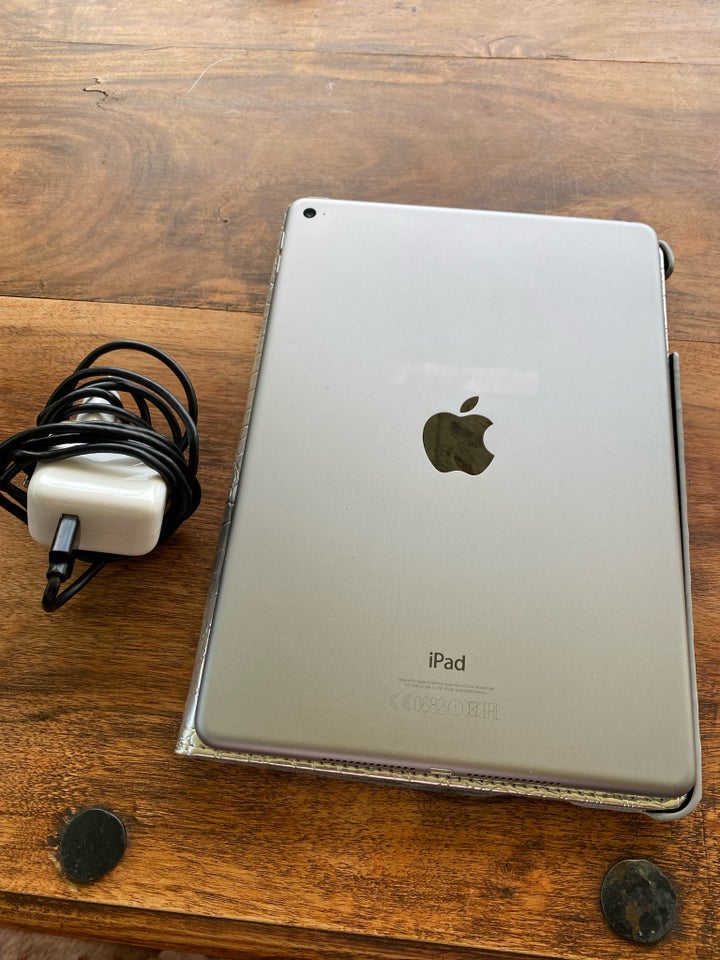 iPad Air 2, 16 GB, sort