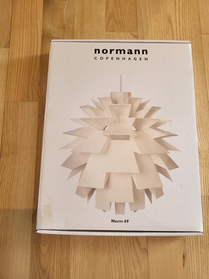 Norm 69 pendel, Normann Copenhagen