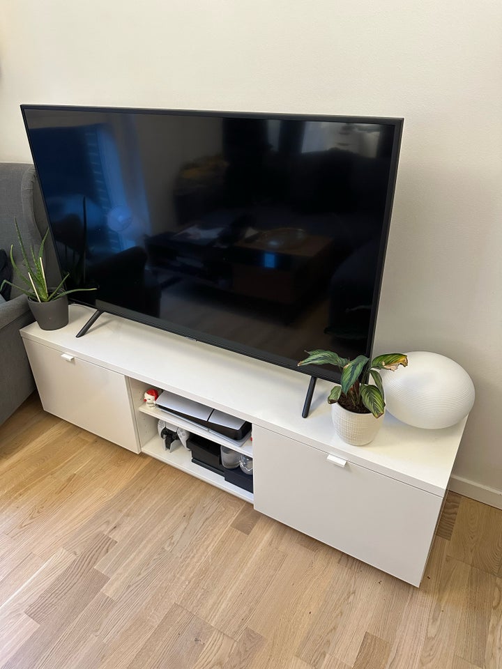 Tv bord, IKEA, b: 42 l: 160 h: 45