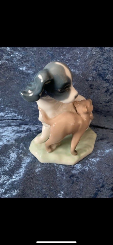 HUND OG KAT LLADRO