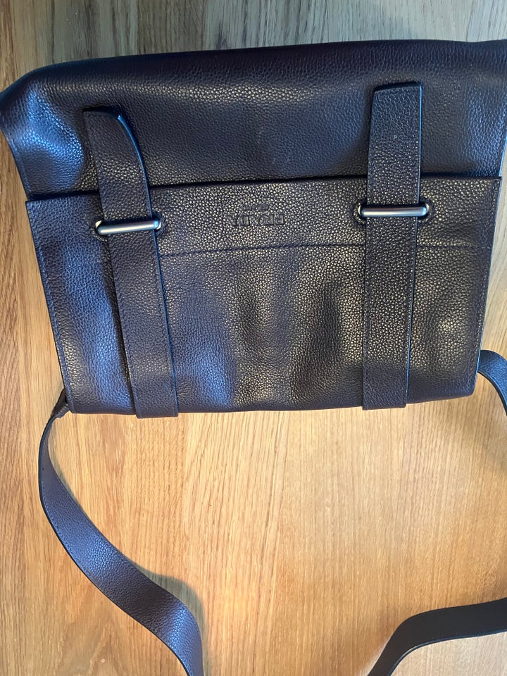 Skuldertaske, Prada