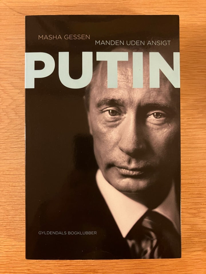 PUTIN - MANDEN UDEN ANSIGT, Masha