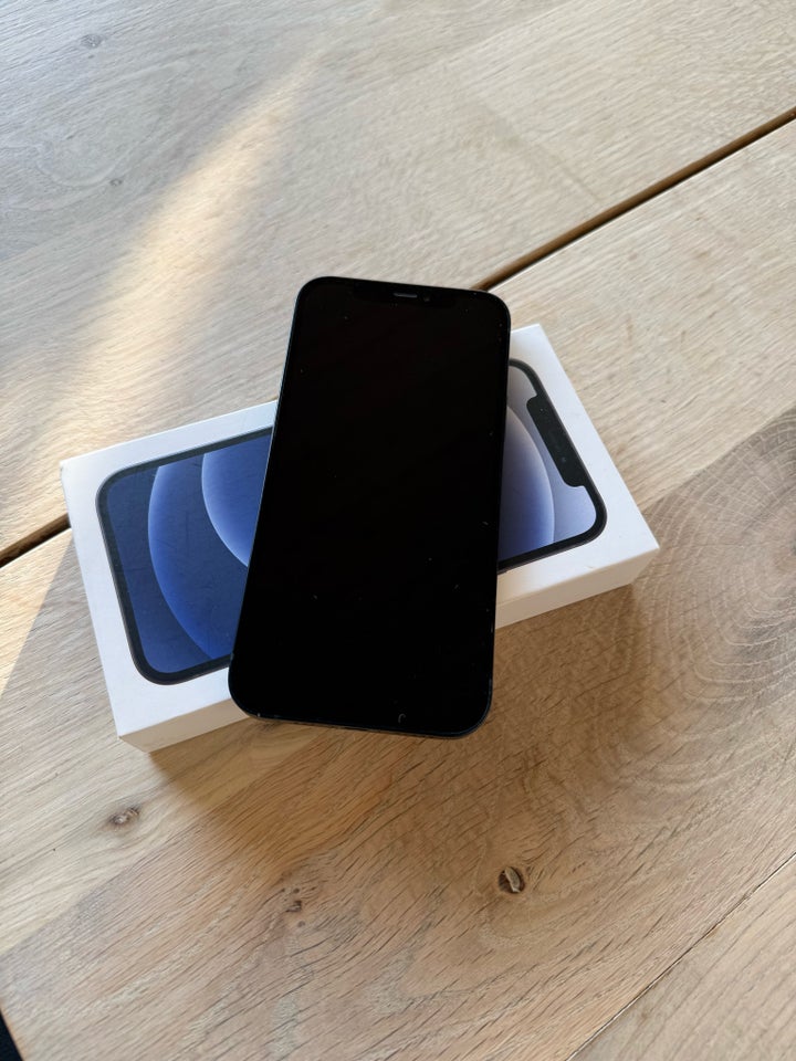 iPhone 12, 64 GB, sort