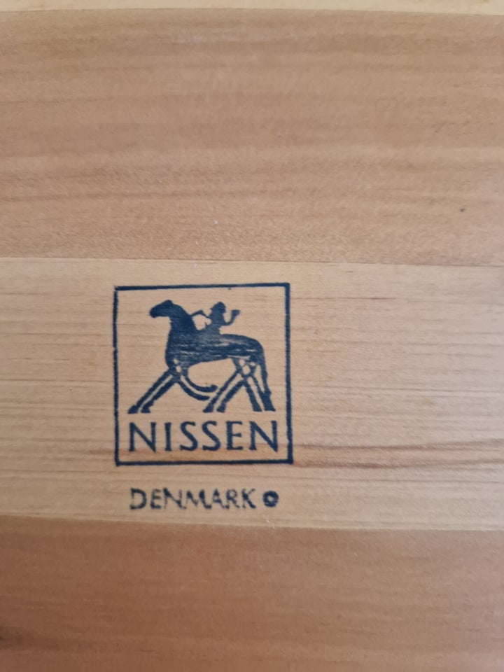 Opsats af cyprestræ Nissen