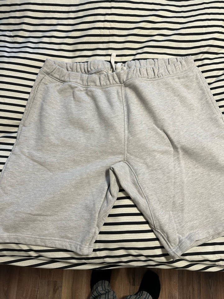 Shorts, HM, str. 52