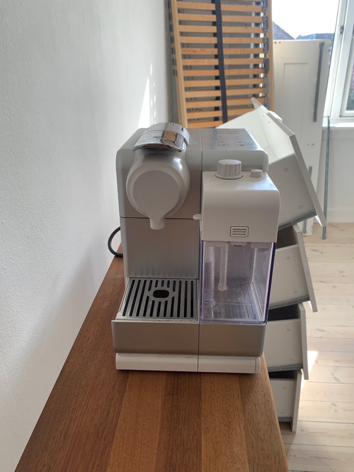 Kaffemaskine, Nespresso Delonghi