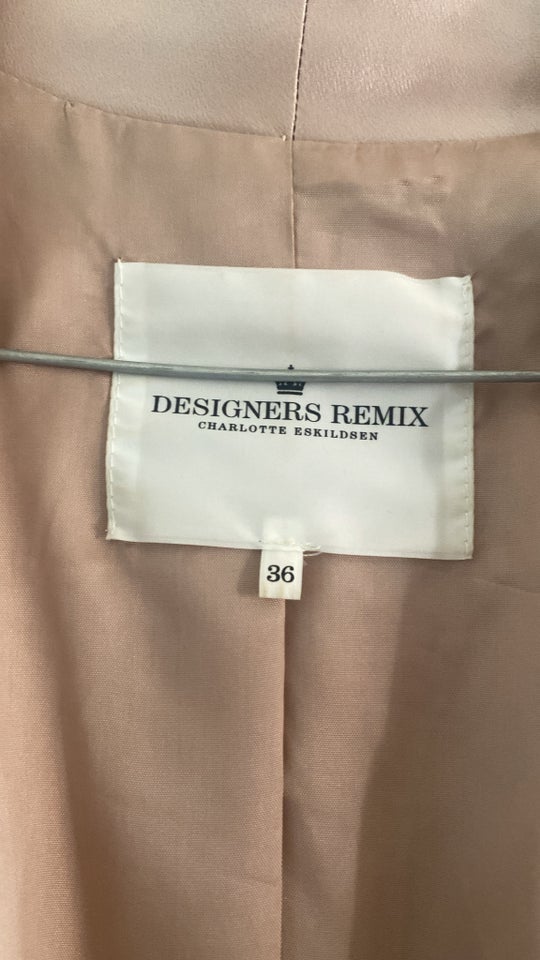 Blazer, str. 36, Designers Remix