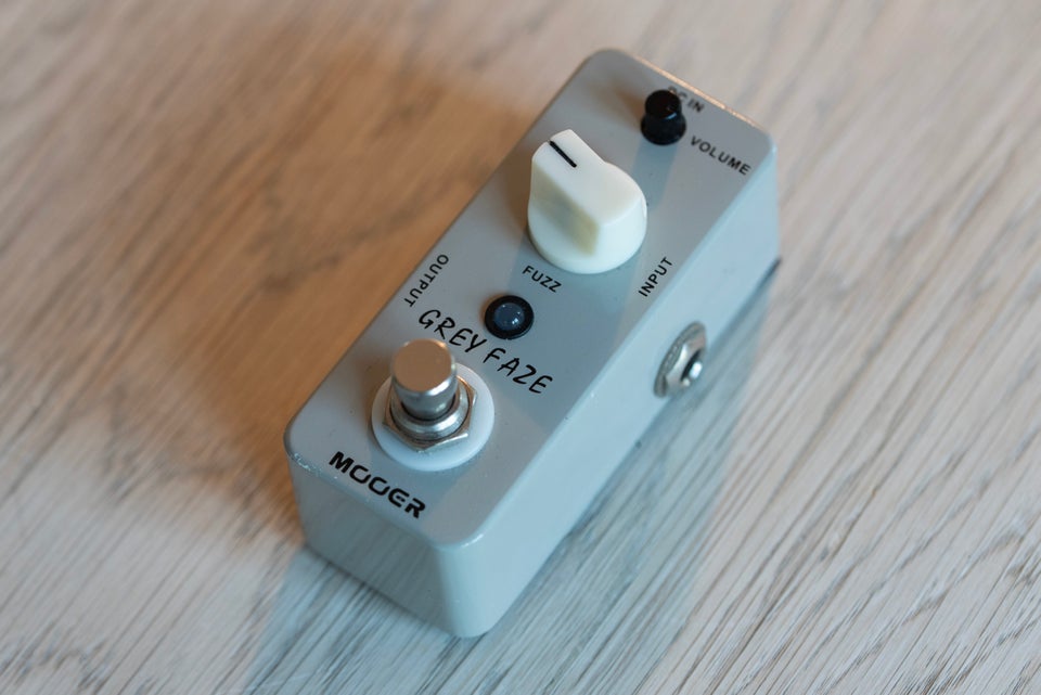 Fuzz pedal, Andet mærke Mooer MFZ4