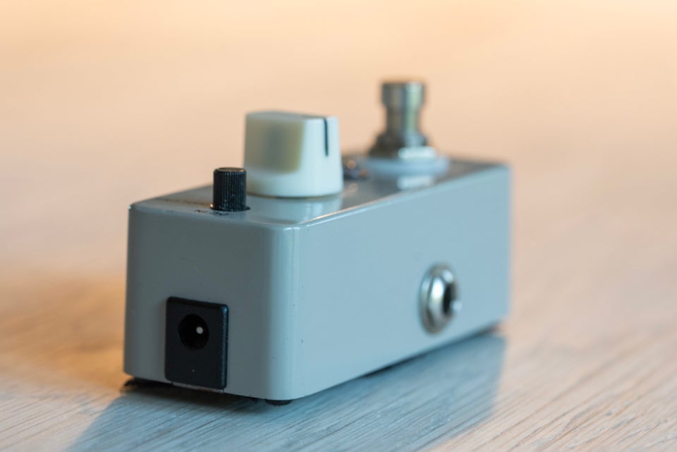 Fuzz pedal, Andet mærke Mooer MFZ4