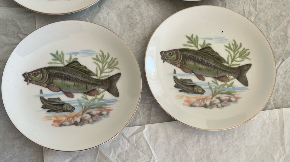 Porcelæn, Fisketallerkner, Ens