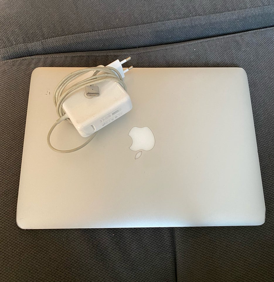 MacBook Air, Macbook air (mid