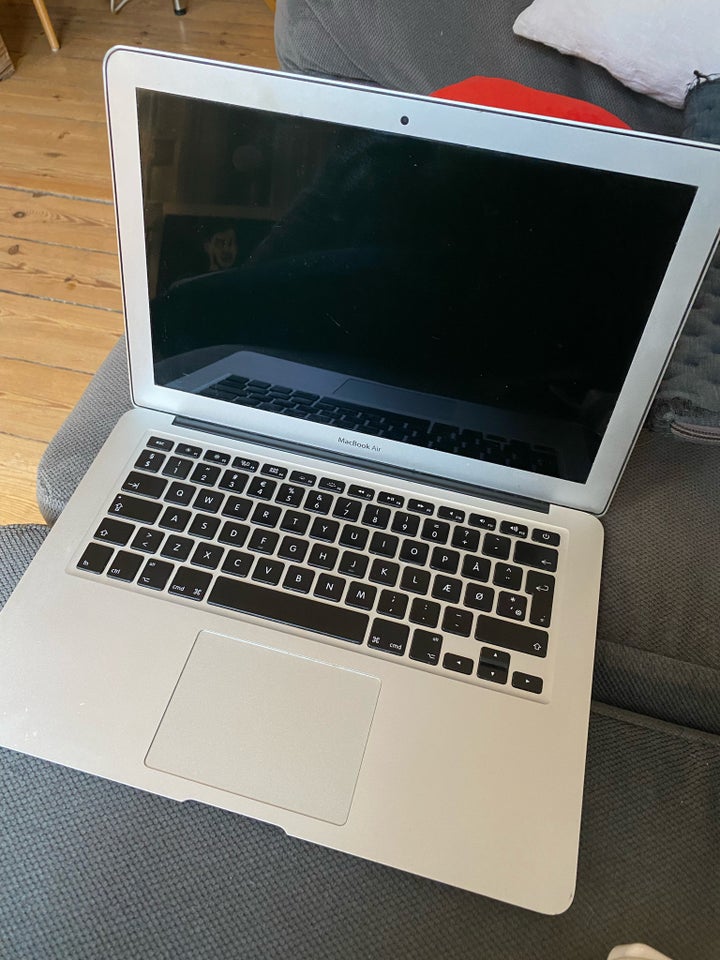 MacBook Air, Macbook air (mid