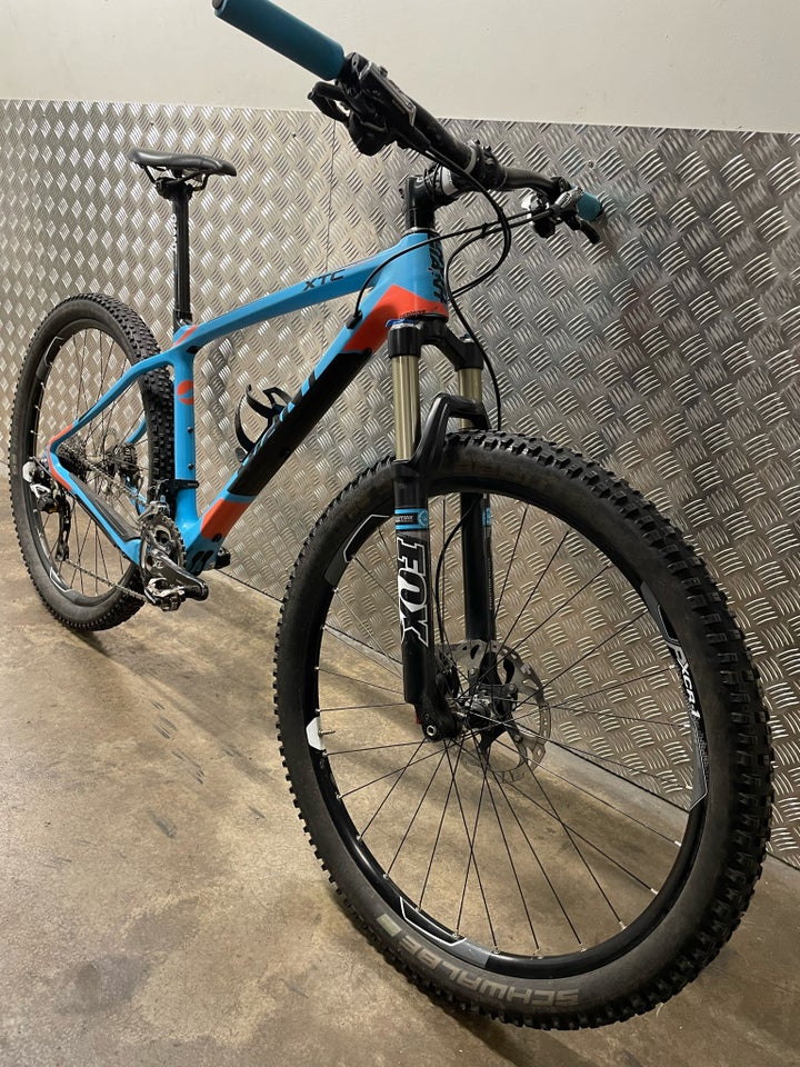 Giant XTC Advanced 2 - 27.5”,