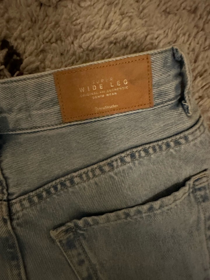 Jeans, Stradivarius, str. 36