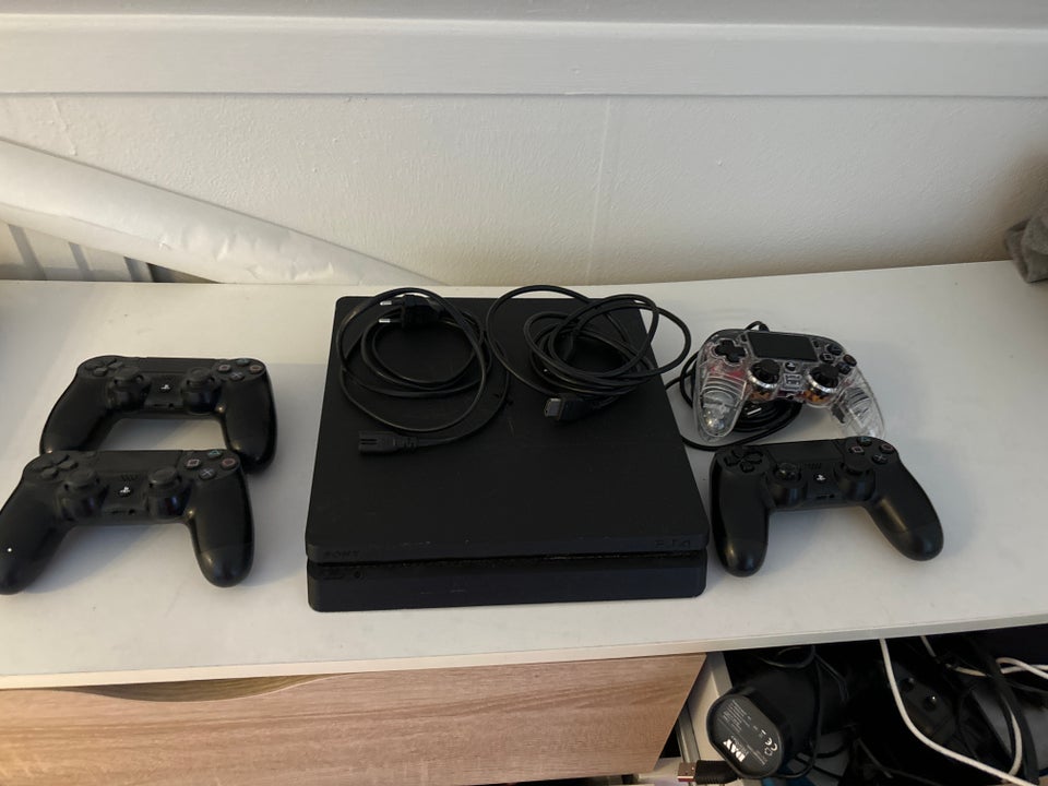 Playstation 4 Slim Perfekt