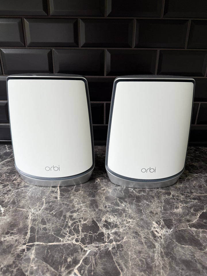 Router, wireless, Orbi