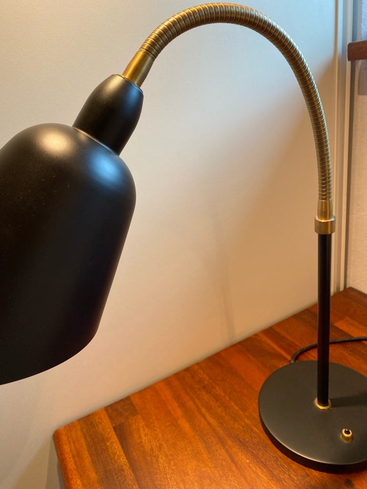 Lampe, Arne Jacobsen